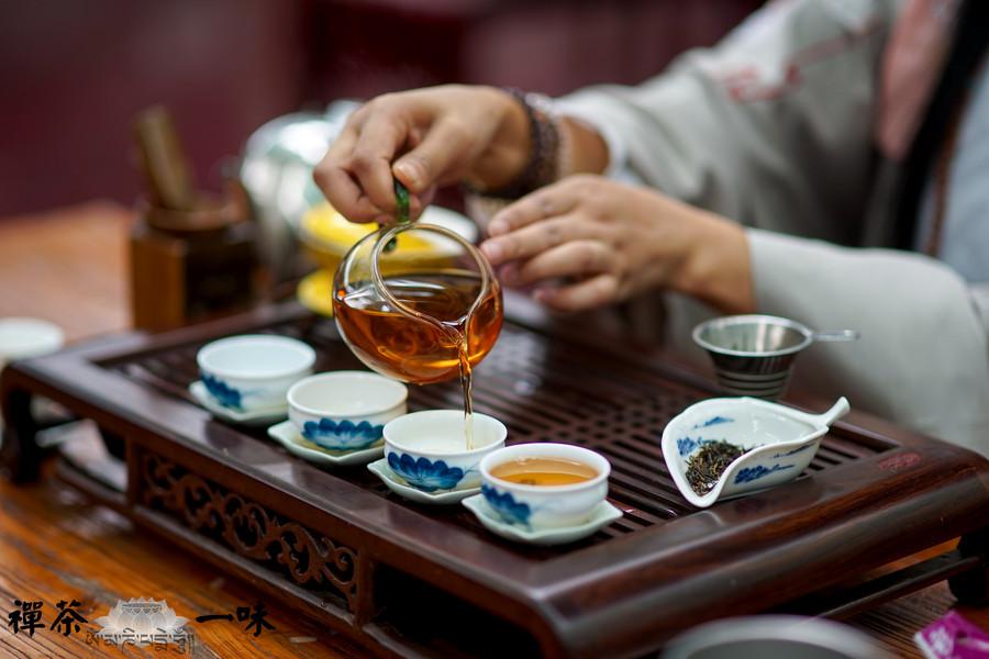茶的境界 喝茶的时候专心的喝茶，活在当下