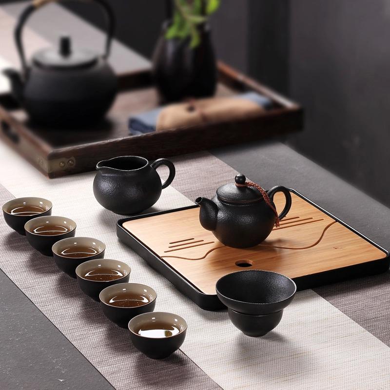 陶瓷茶具的挑选需要注意